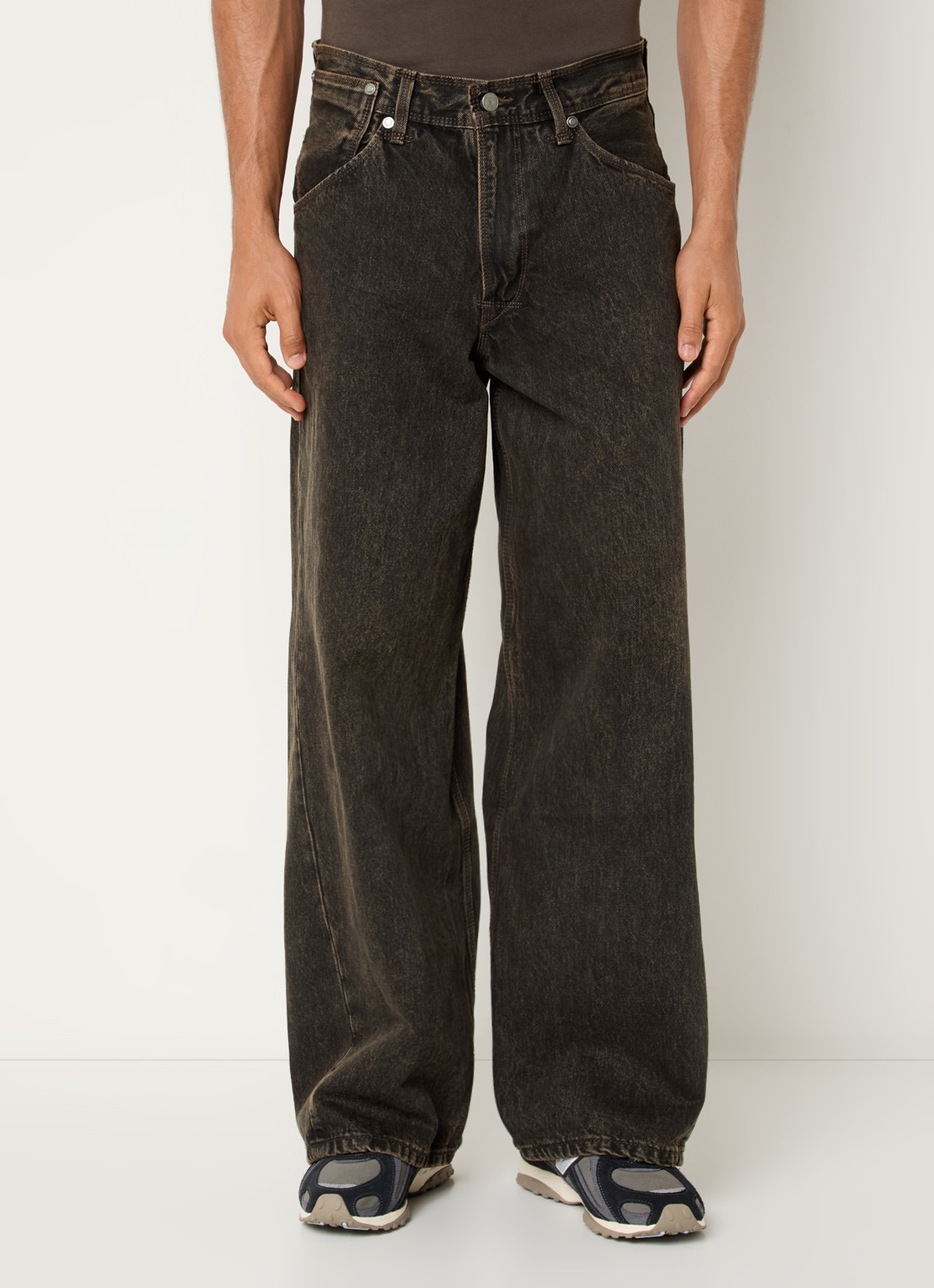 Levi's Wide fit jeans met gekleurde wassing en steekzakken - detail 2 donkerbruin