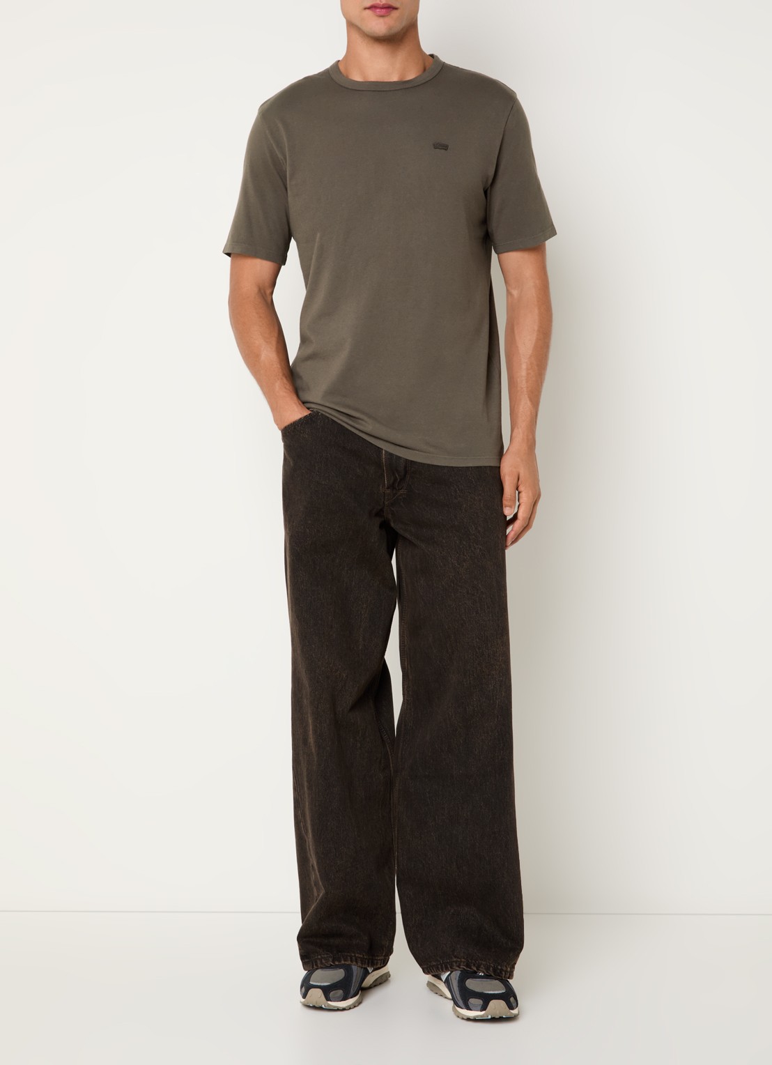 Levi's Wide fit jeans met gekleurde wassing en steekzakken - voorkant 5 donkerbruin
