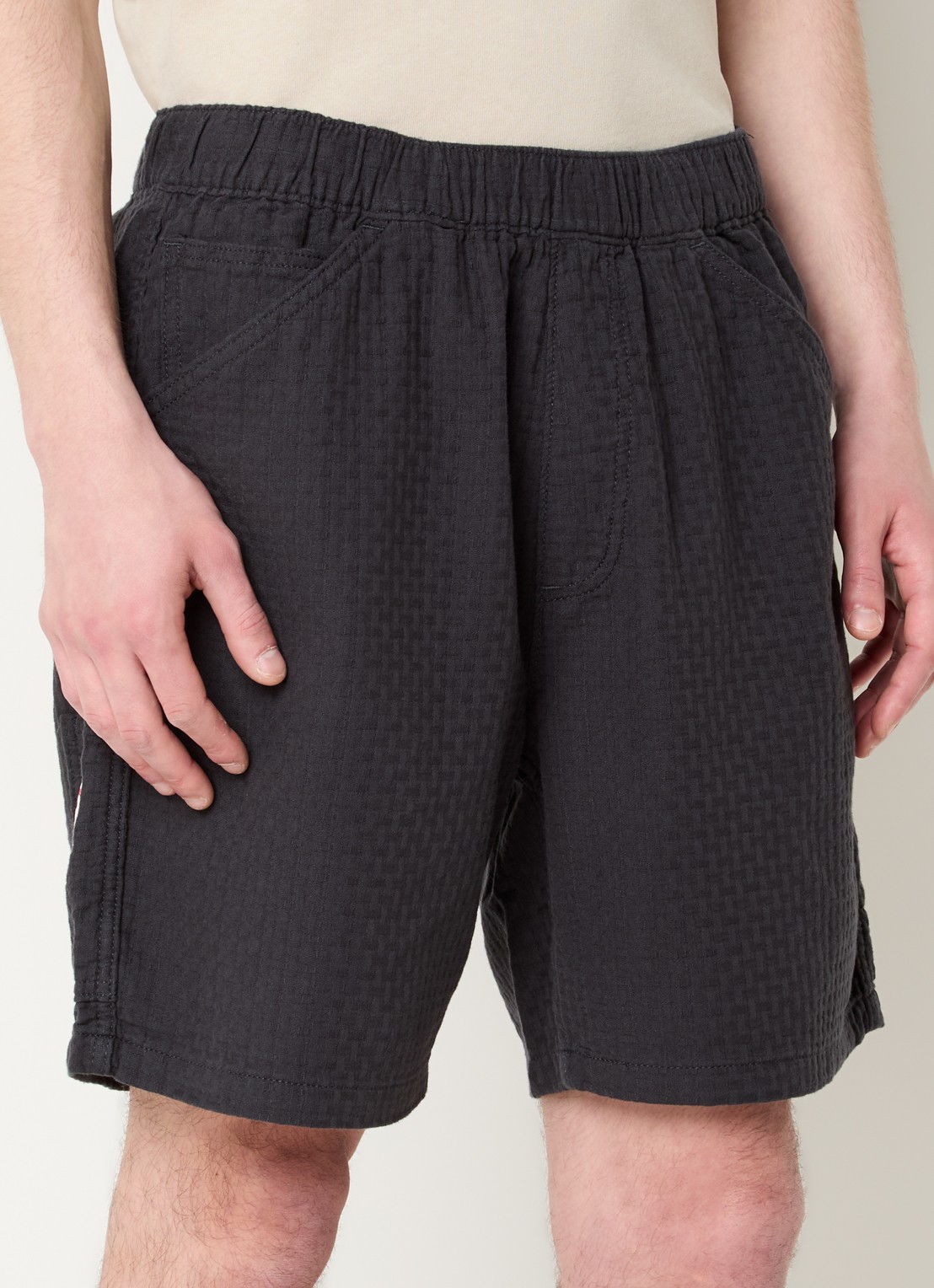 Levi's Wide fit korte broek met structuur - detail donkerblauw