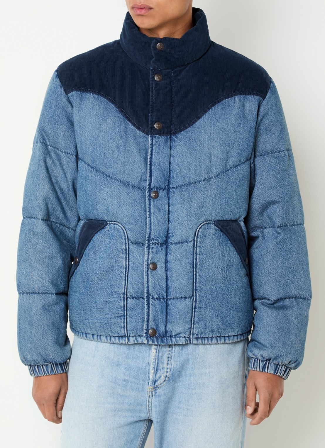 Levi's Wild West puffer jack van denim met details van corduroy - detail indigo