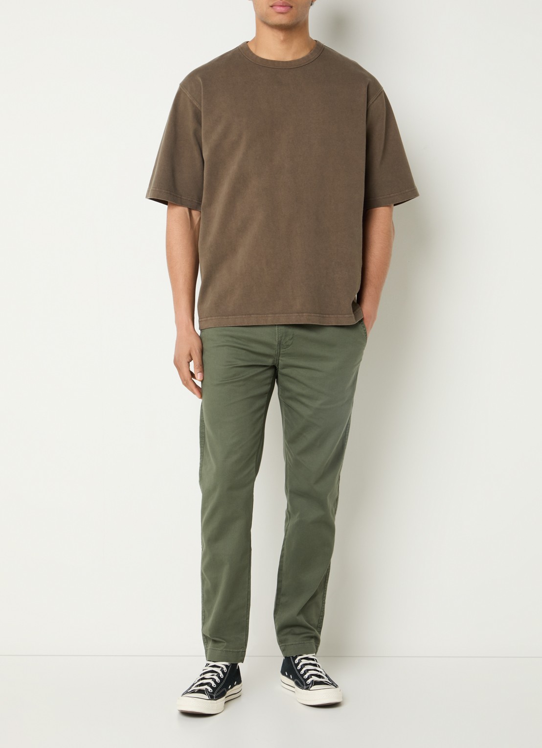 Levi's XX straight fit chino met steekzakken - voorkant 5 olijfgroen