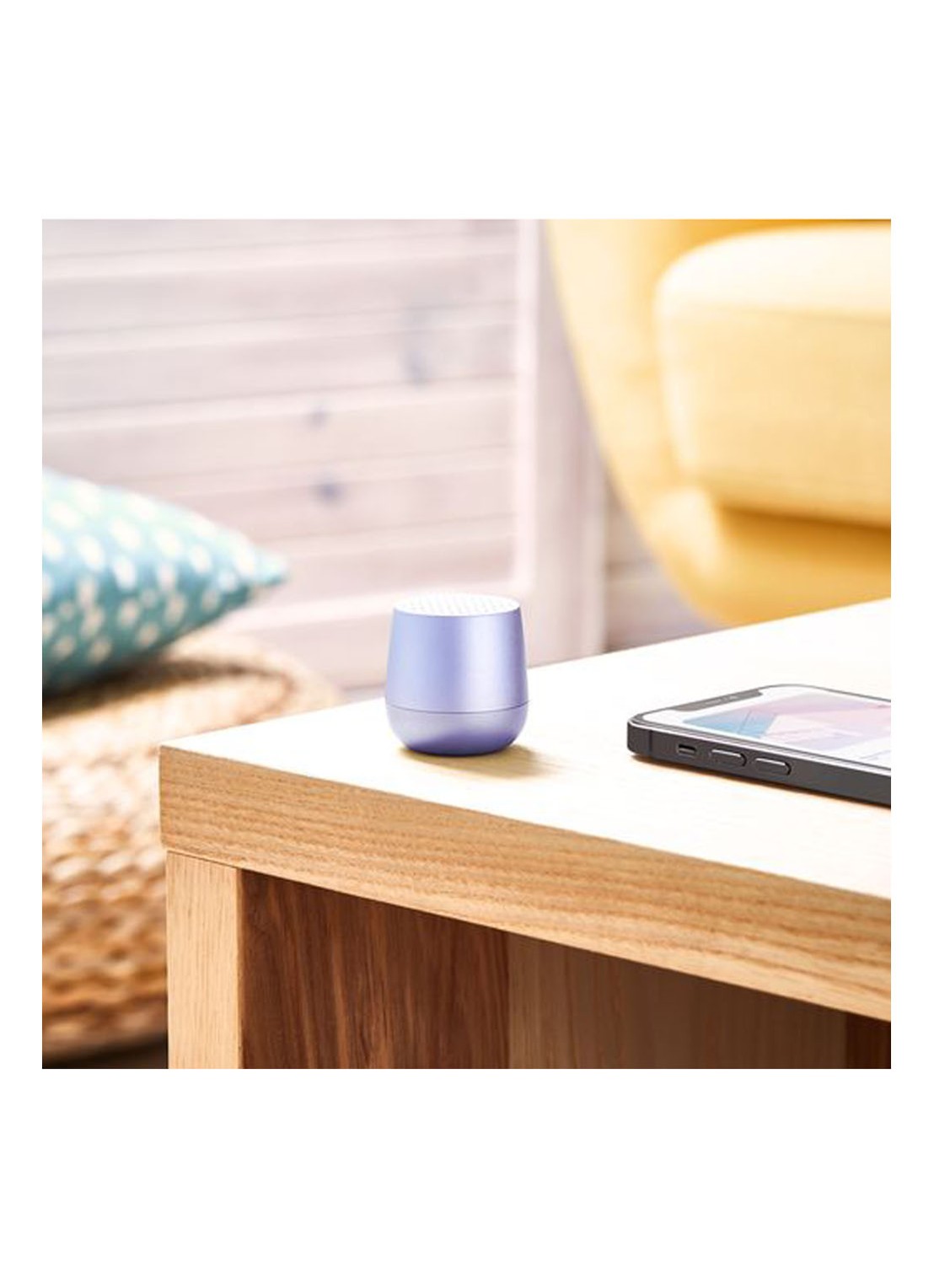 Lexon Mino+ bluetooth speaker - voorkant 3 lavendel