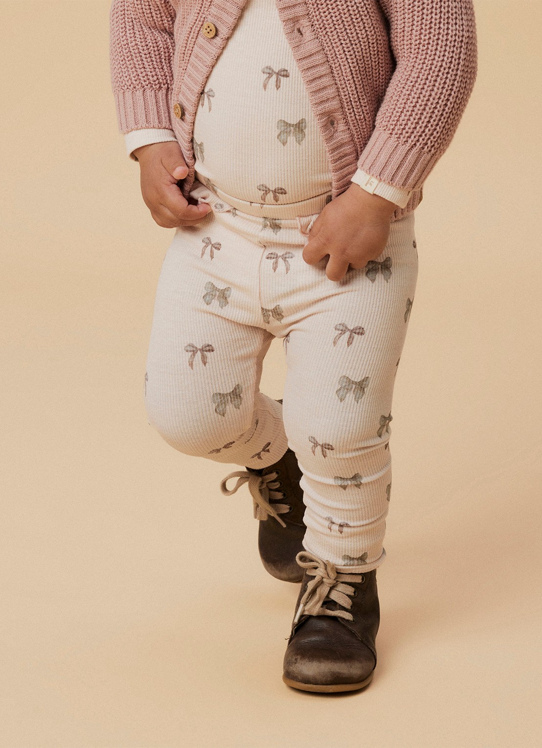 Lil 'Atelier NBFGavo legging met print  - voorkant 2 lichtroze