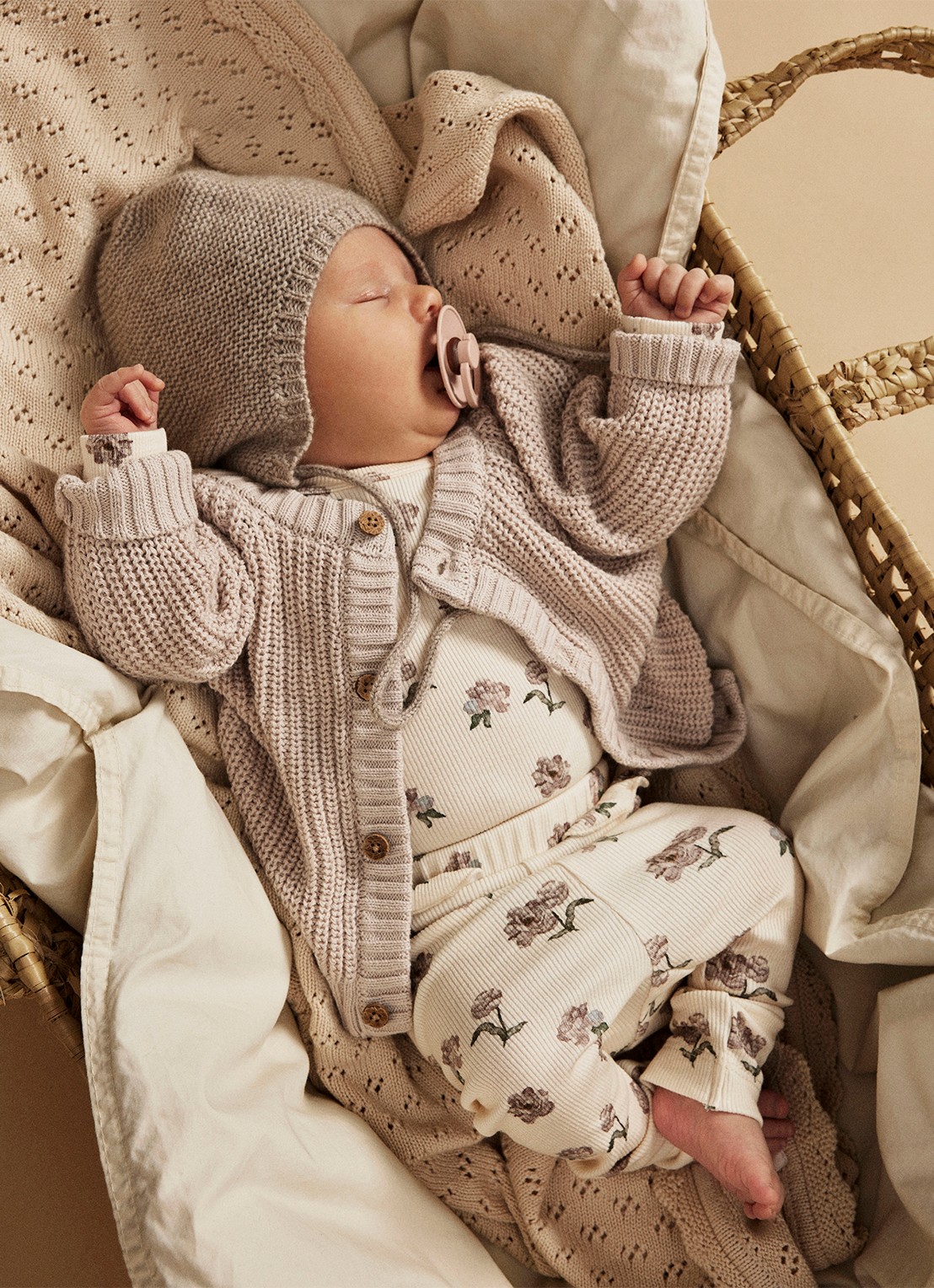 Lil 'Atelier NBFGavo romper in  katoenblend - voorkant 3 beige
