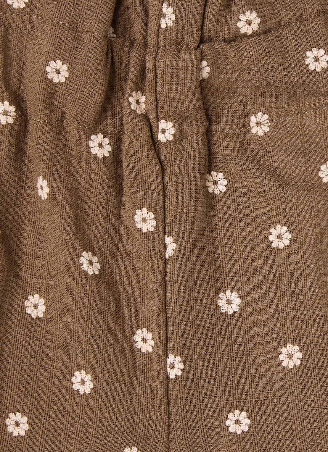 Lil 'Atelier NBFHulla loose fit babybroek met bloemenprint - detail 3 bruin
