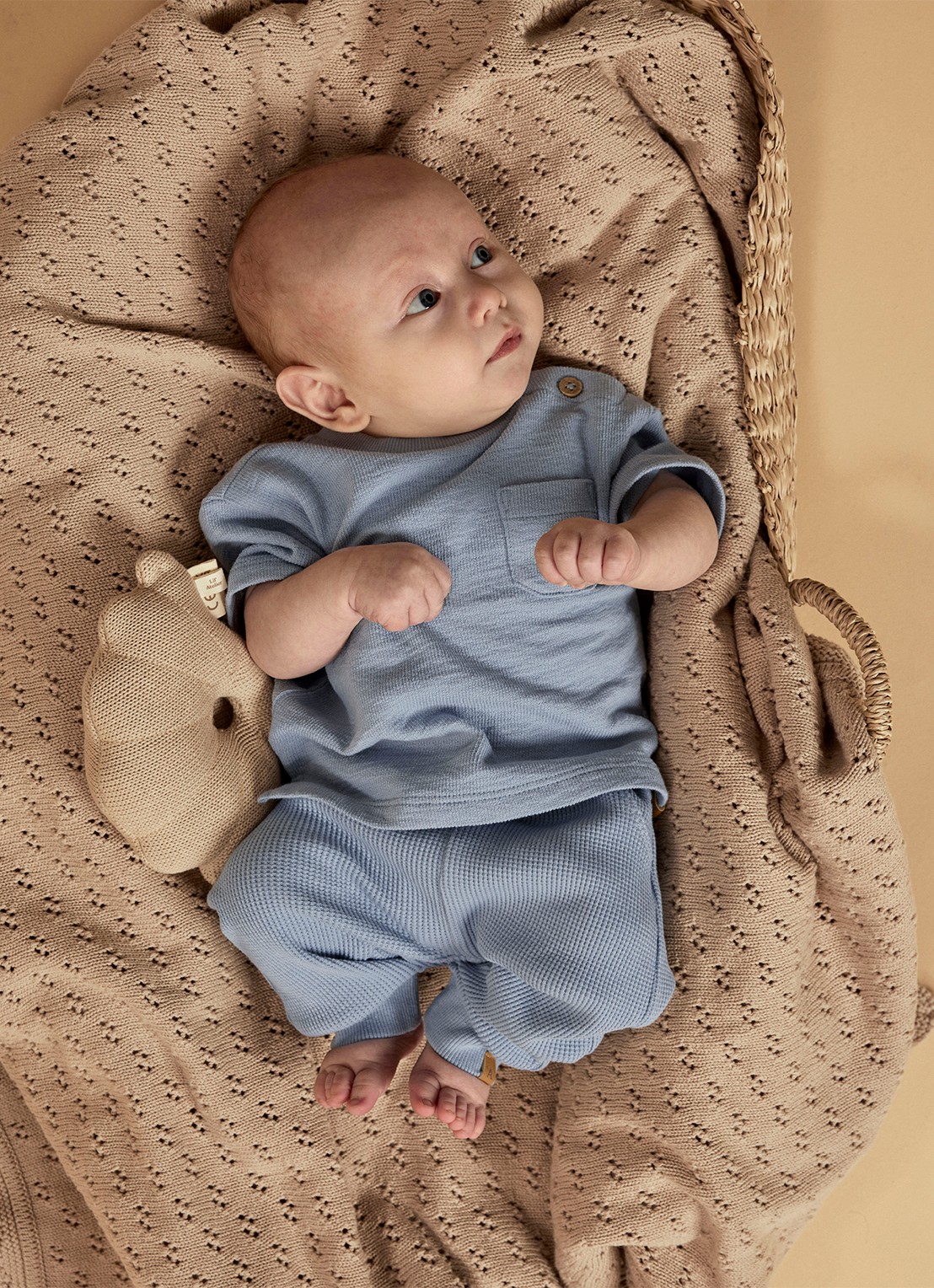 Lil 'Atelier NBMDias T-shirt met structuur en borstzak - voorkant lichtblauw