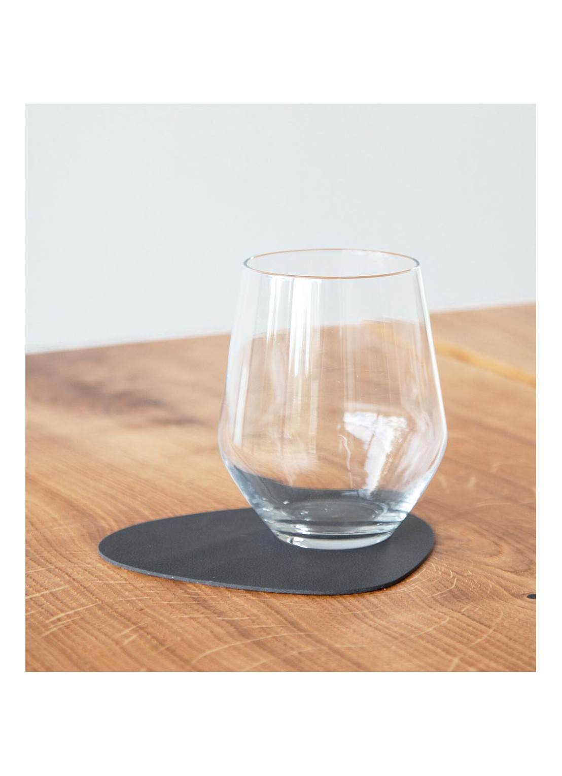LIND DNA Giftset Curve placemat en onderzetter van  leer set van 8   - detail 5 antraciet