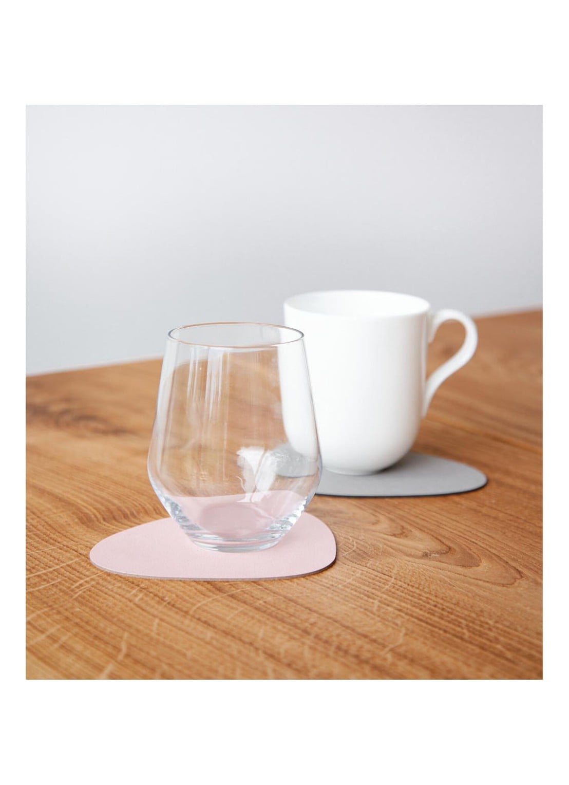 LIND DNA Glass Mat Double Curve onderzetter van leer - voorkant 2 roze