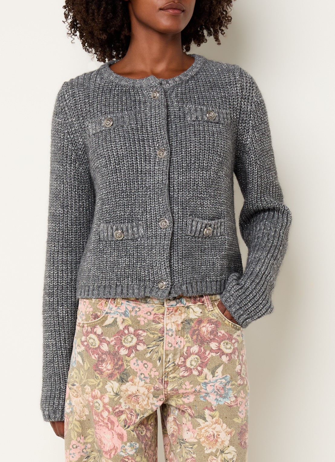 Liu Jo Aperta grofgebreid vest in wolblend met sierknopen en lurex - detail 4 donkergrijs
