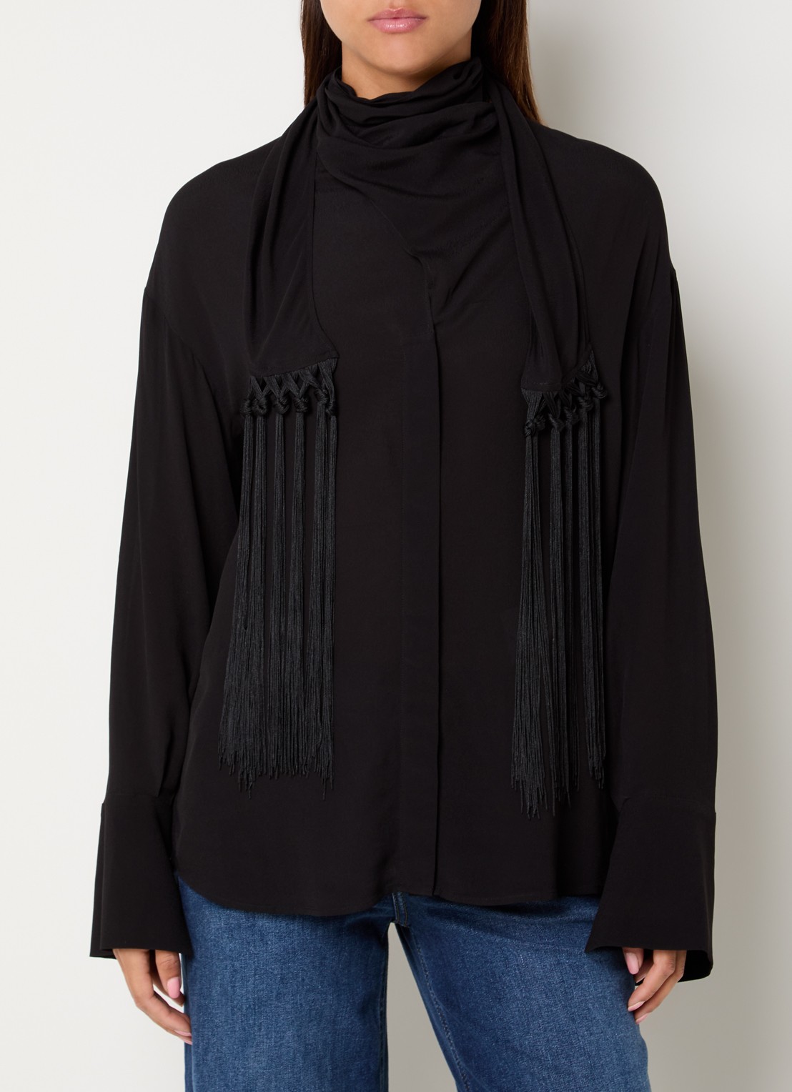 Liu Jo Blouse met sjaalkraag en franjes - detail 2 zwart