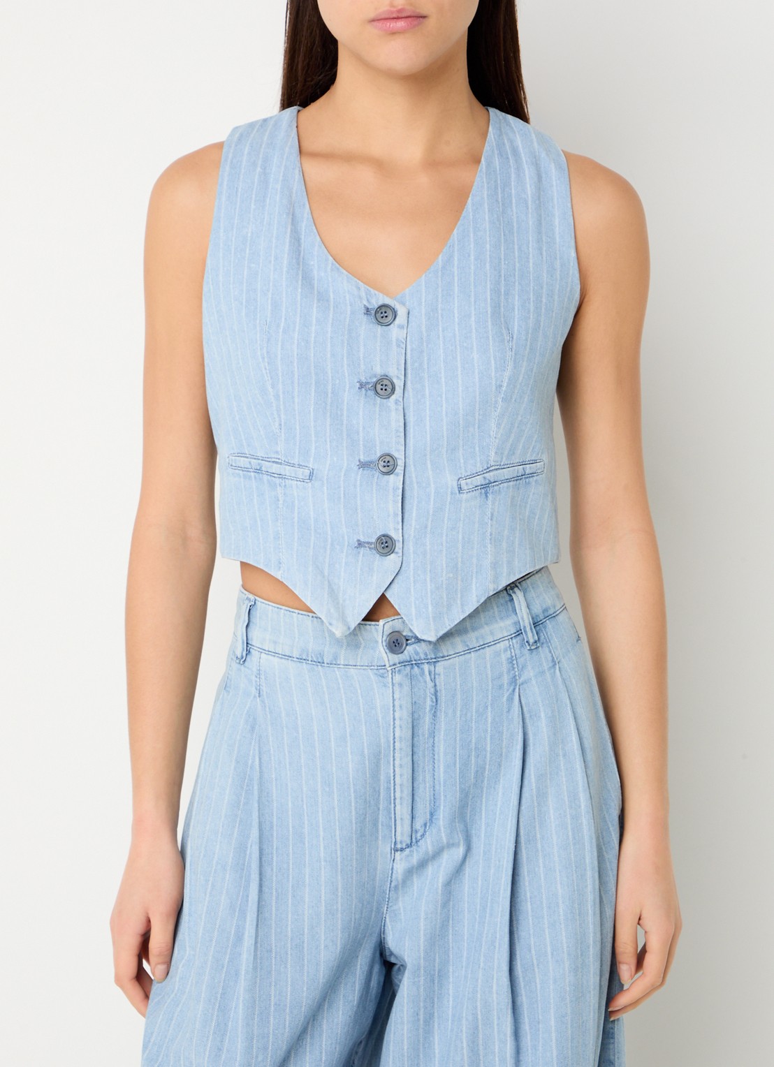 Liu Jo Cropped gilet met krijtstreep en V-hals  - detail 3 indigo