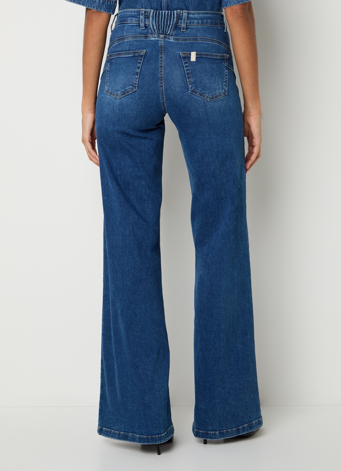 Liu Jo High waist flared jeans met medium wassing - achterkant 2 indigo