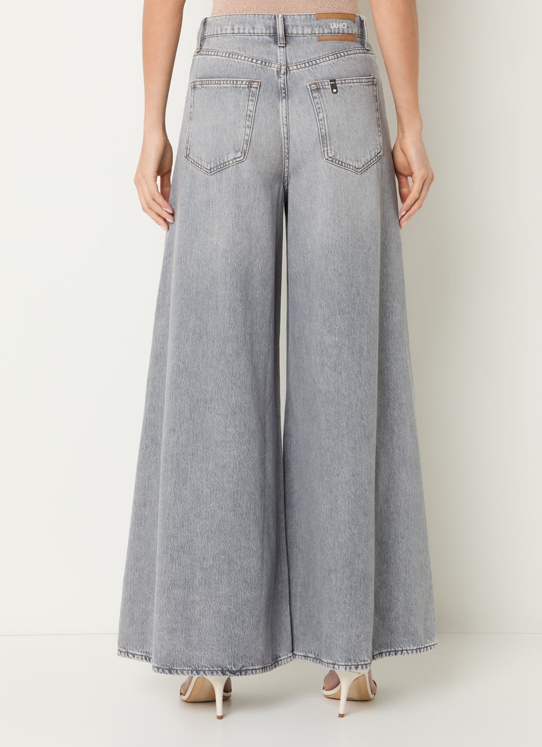 Liu Jo High waist wide leg jeans met gekleurde wassing - achterkant lichtgrijs