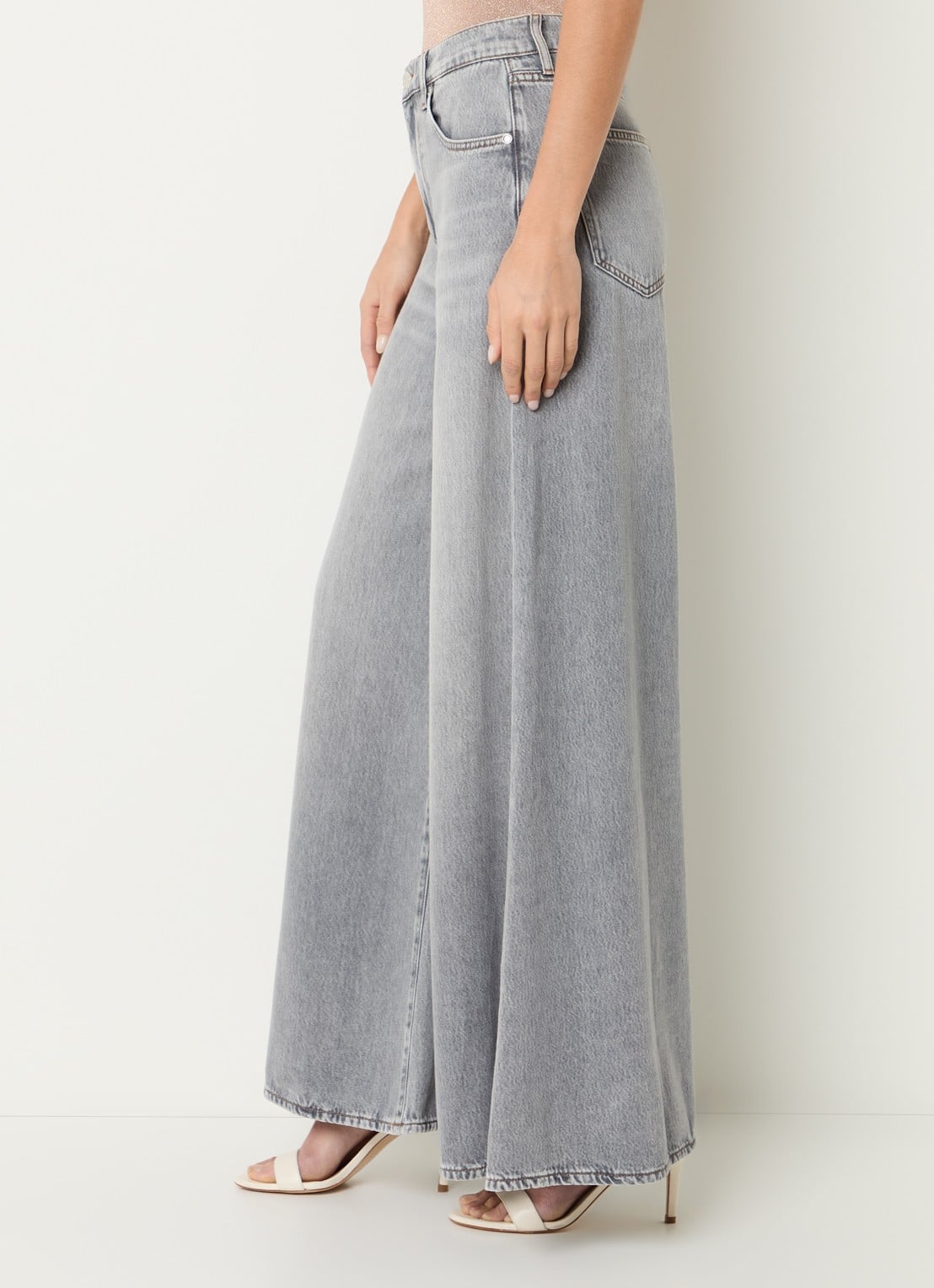 Liu Jo High waist wide leg jeans met gekleurde wassing - detail 3 lichtgrijs