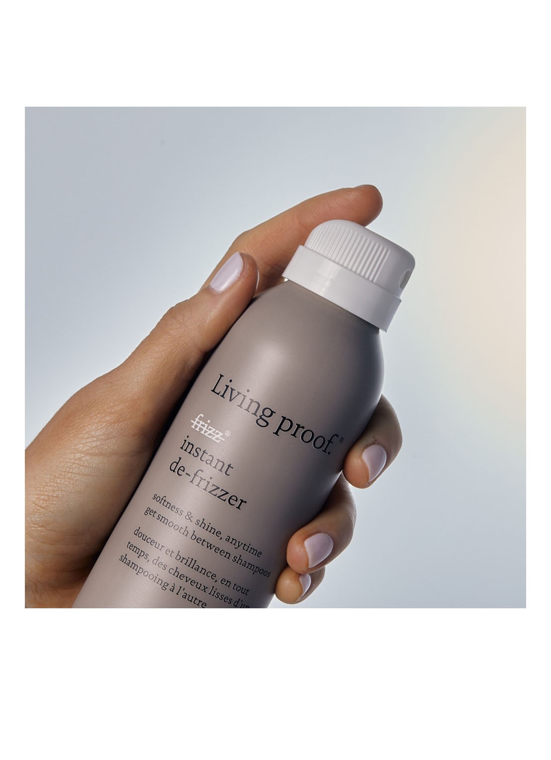 Living Proof No Frizz Instant De-Frizzer - haarstyling spray - detail 2 undefined
