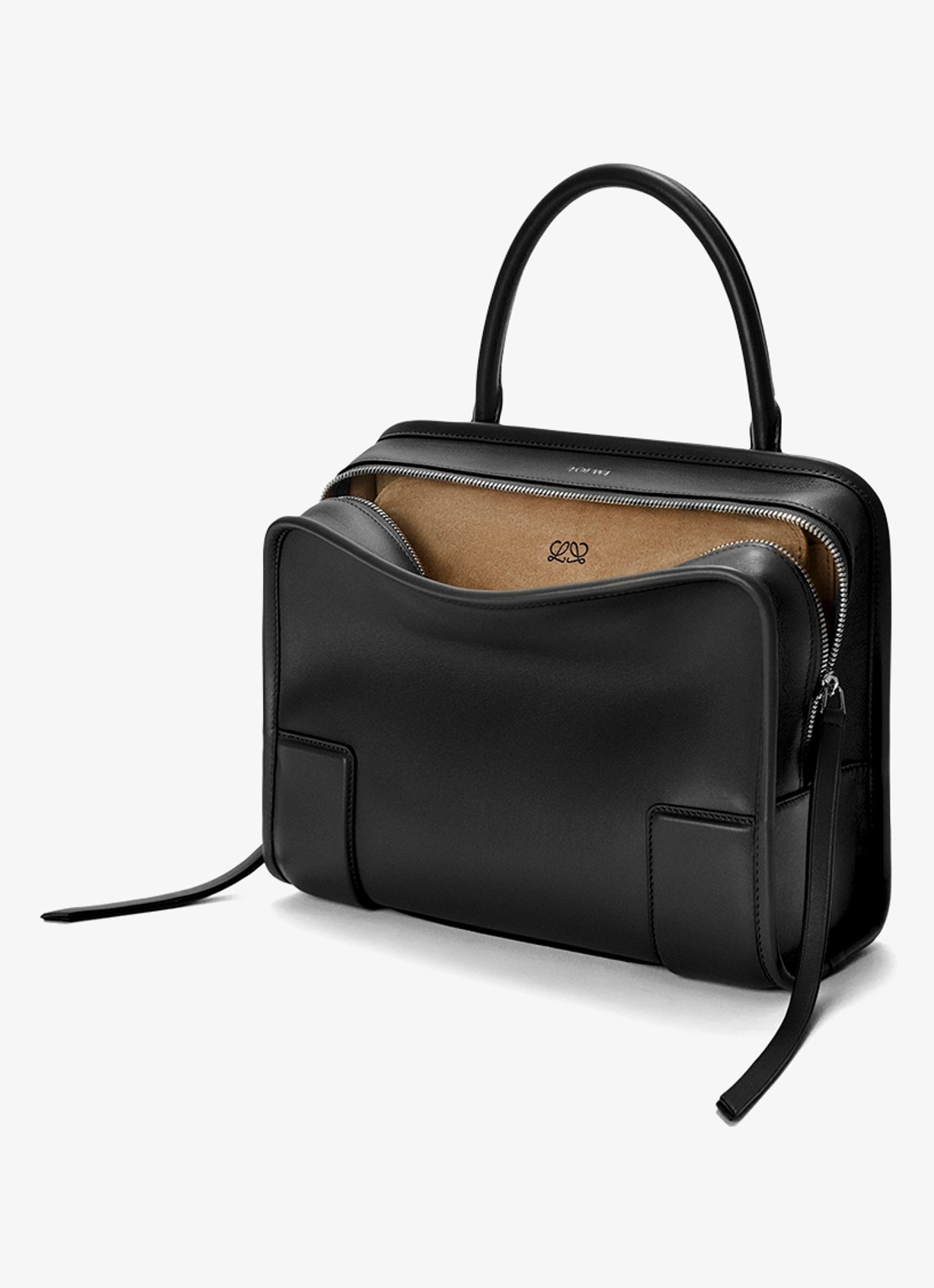 LOEWE Amazona 180 Medium schoudertas van kalfsleer - voorkant 2 zwart
