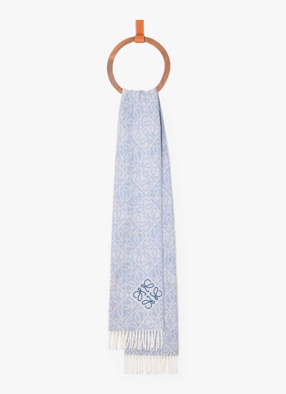 LOEWE Anagram fijngebreide sjaal in kasjmierblend 180 x 38 cm - voorkant 3 lichtblauw