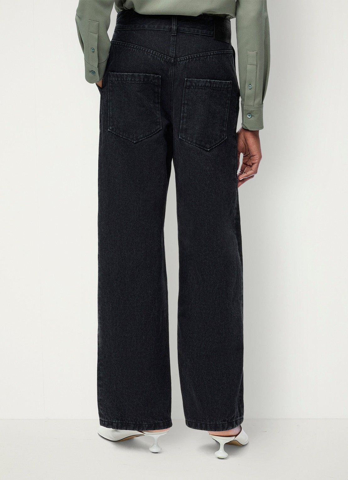 LOEWE Anagram high waist loose fit jeans met logoborduring - achterkant 5 zwart