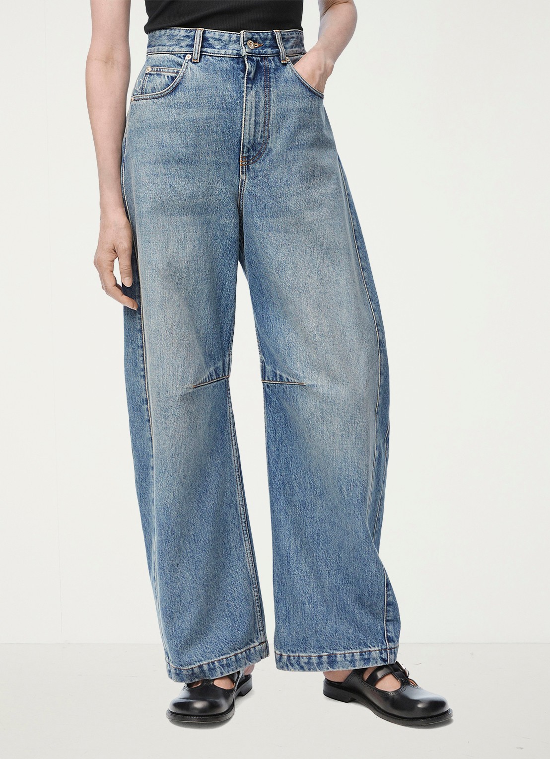 LOEWE Anagram high waist loose fit jeans met medium wassing - detail 2 indigo