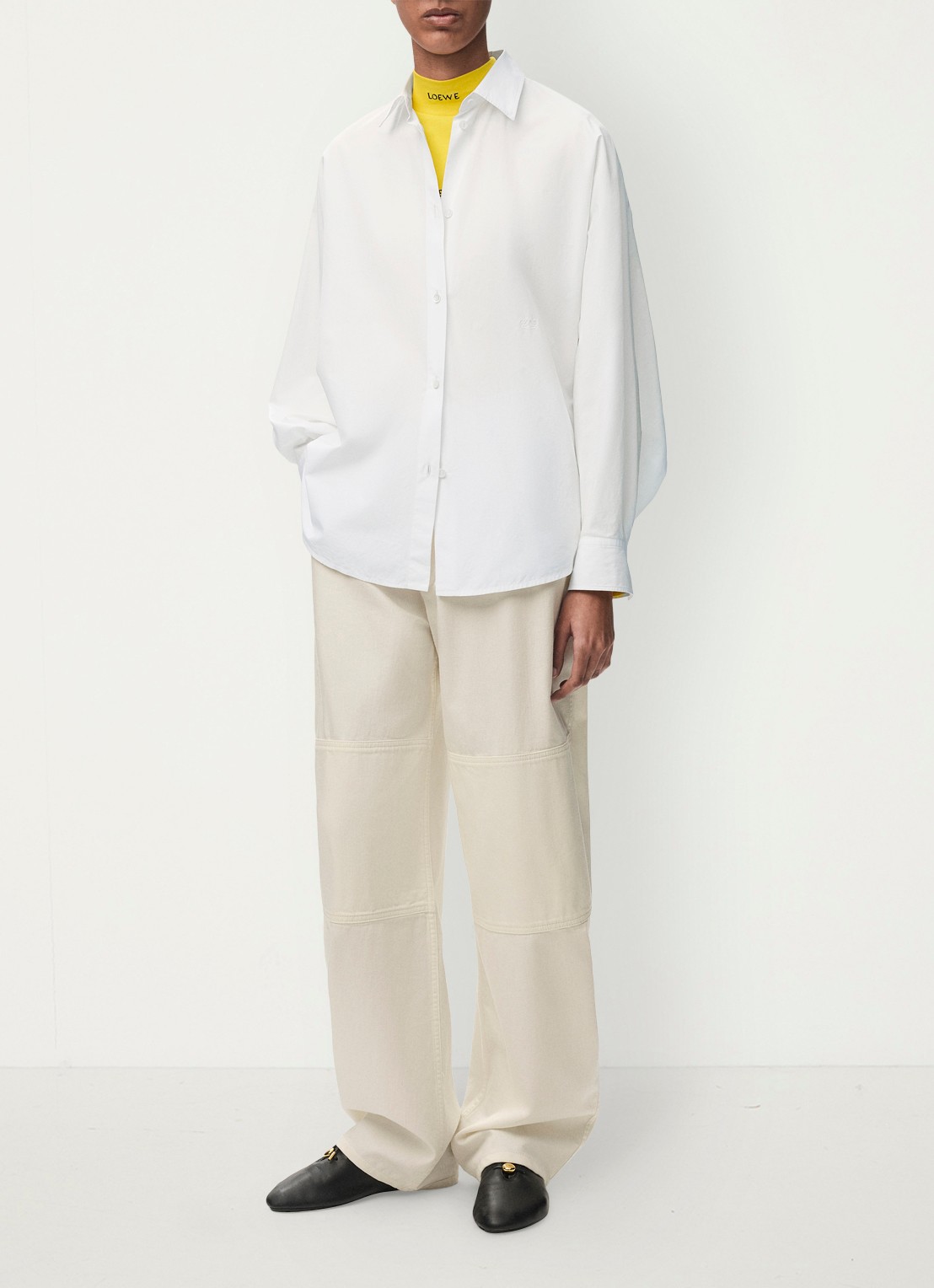 LOEWE Blouse met logoborduring - voorkant 5 wit