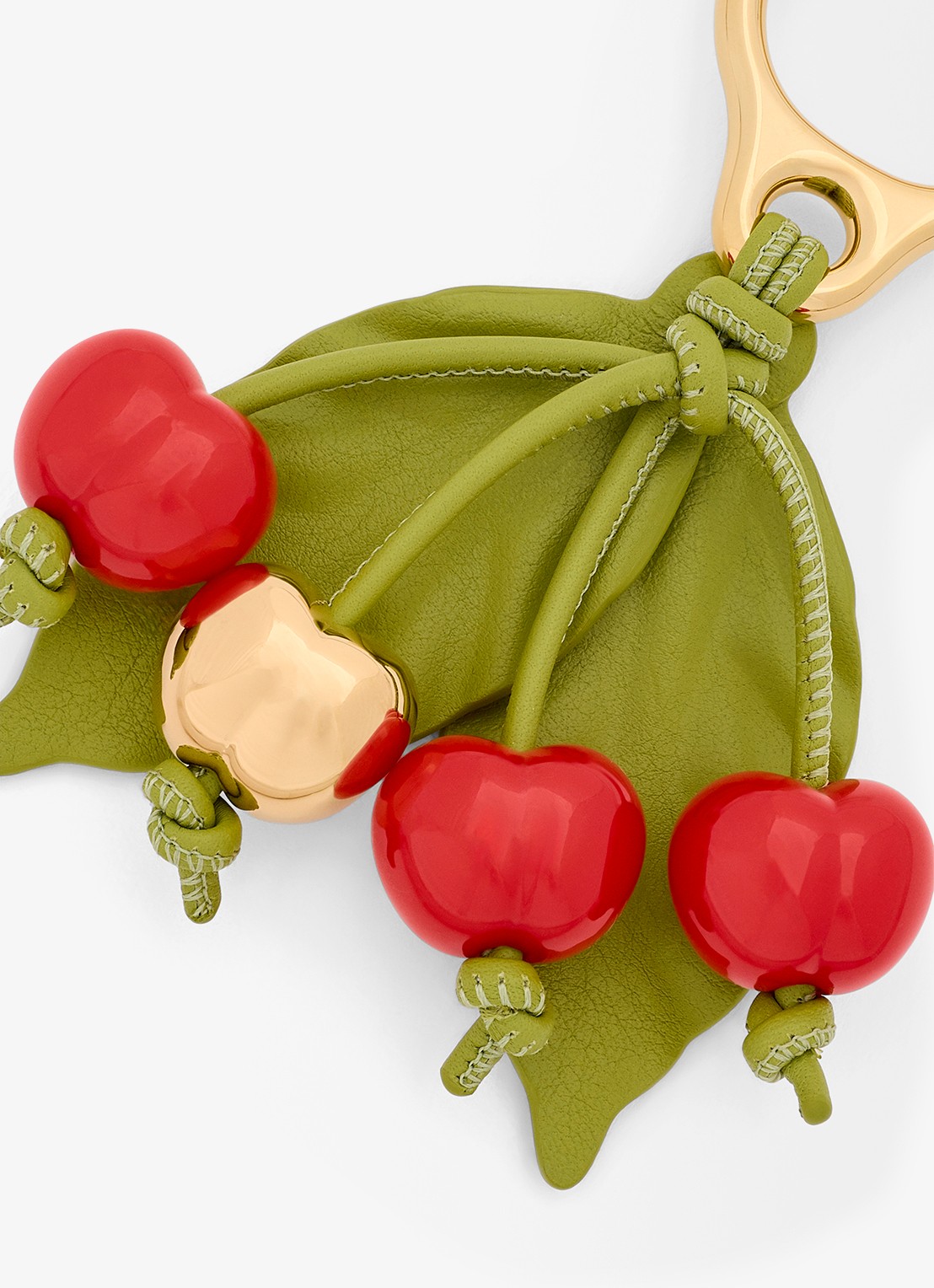 LOEWE Cherry tasbedel van kalfsleer - detail rood