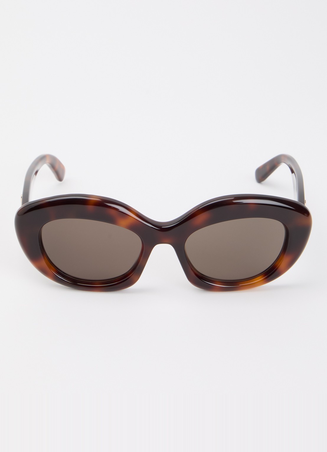 LOEWE Curvy zonnebril LW40153I - detail bruin