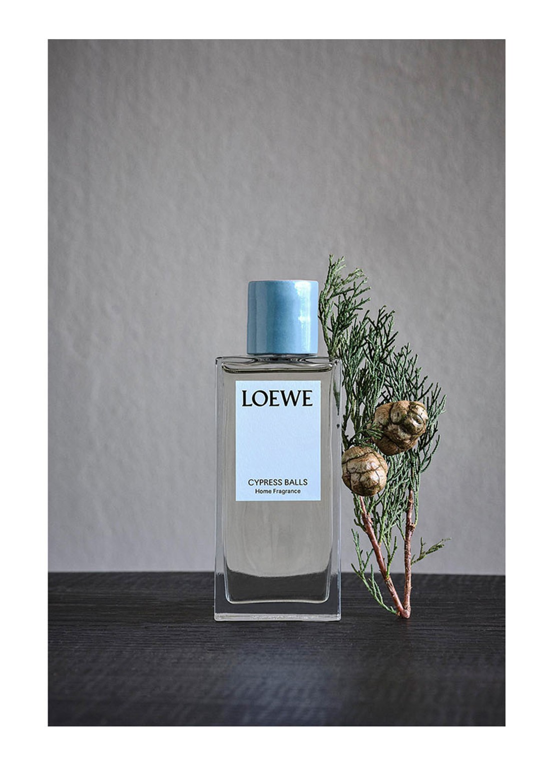 LOEWE Cypress Balls Room Spray - huisparfum 150 ml - detail 7 undefined