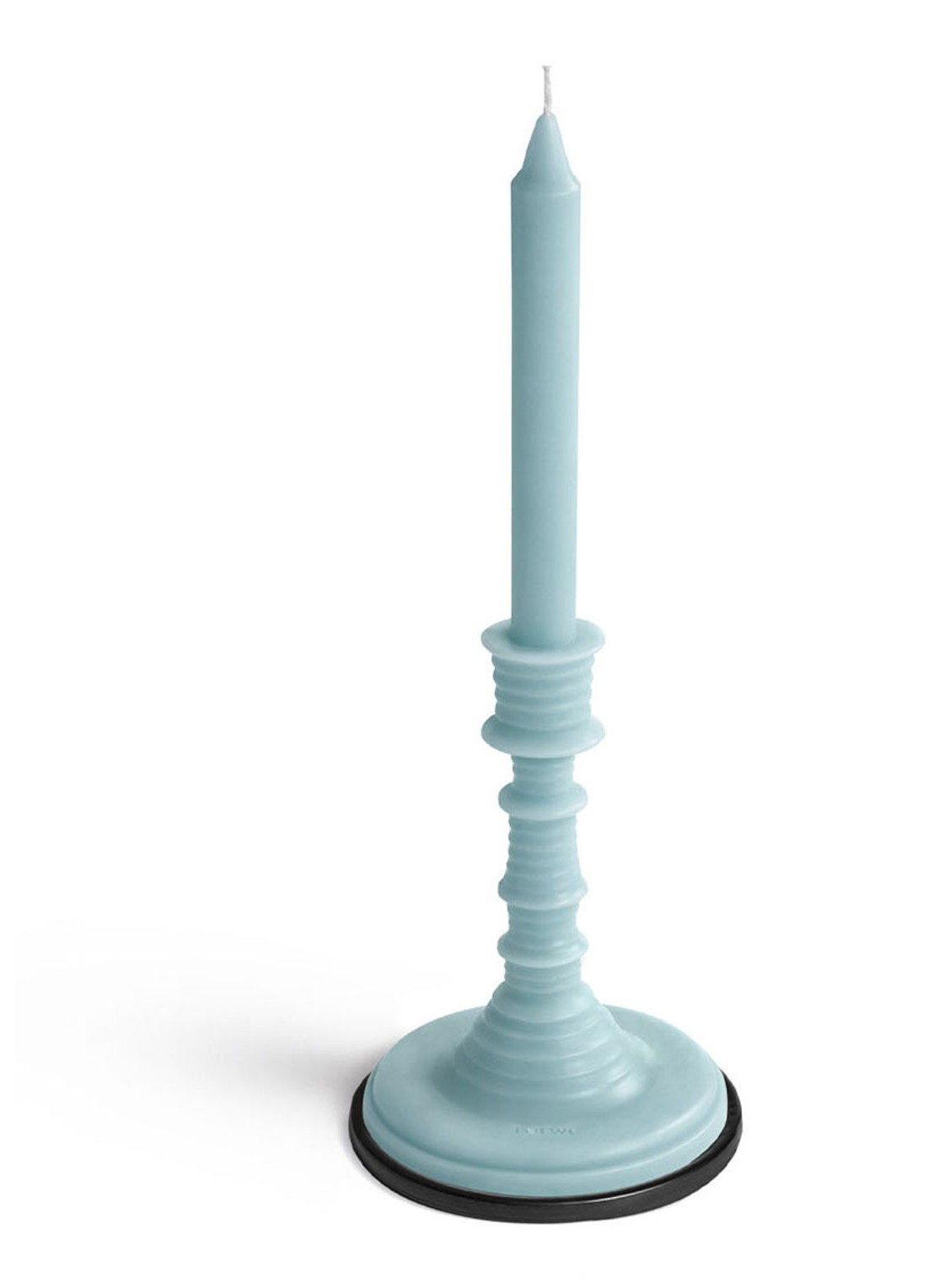 LOEWE Cypress Balls Wax Candle - geurkaars kandelaar 330 gram - detail 3 undefined