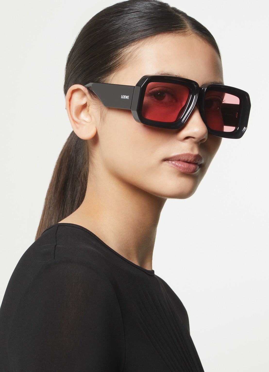 LOEWE Dive In Mask zonnebril LW40064U - voorkant 5 zwart