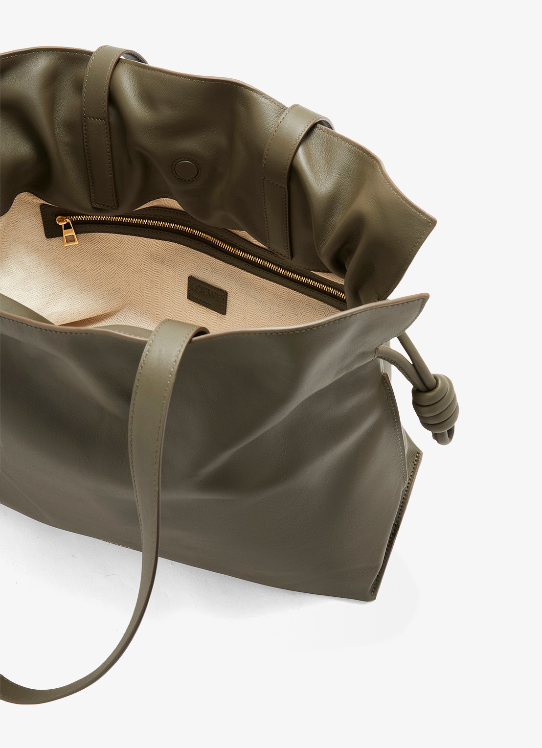 LOEWE Flamenco Large clutch van kalfsleer - detail 3 donkerkhaki