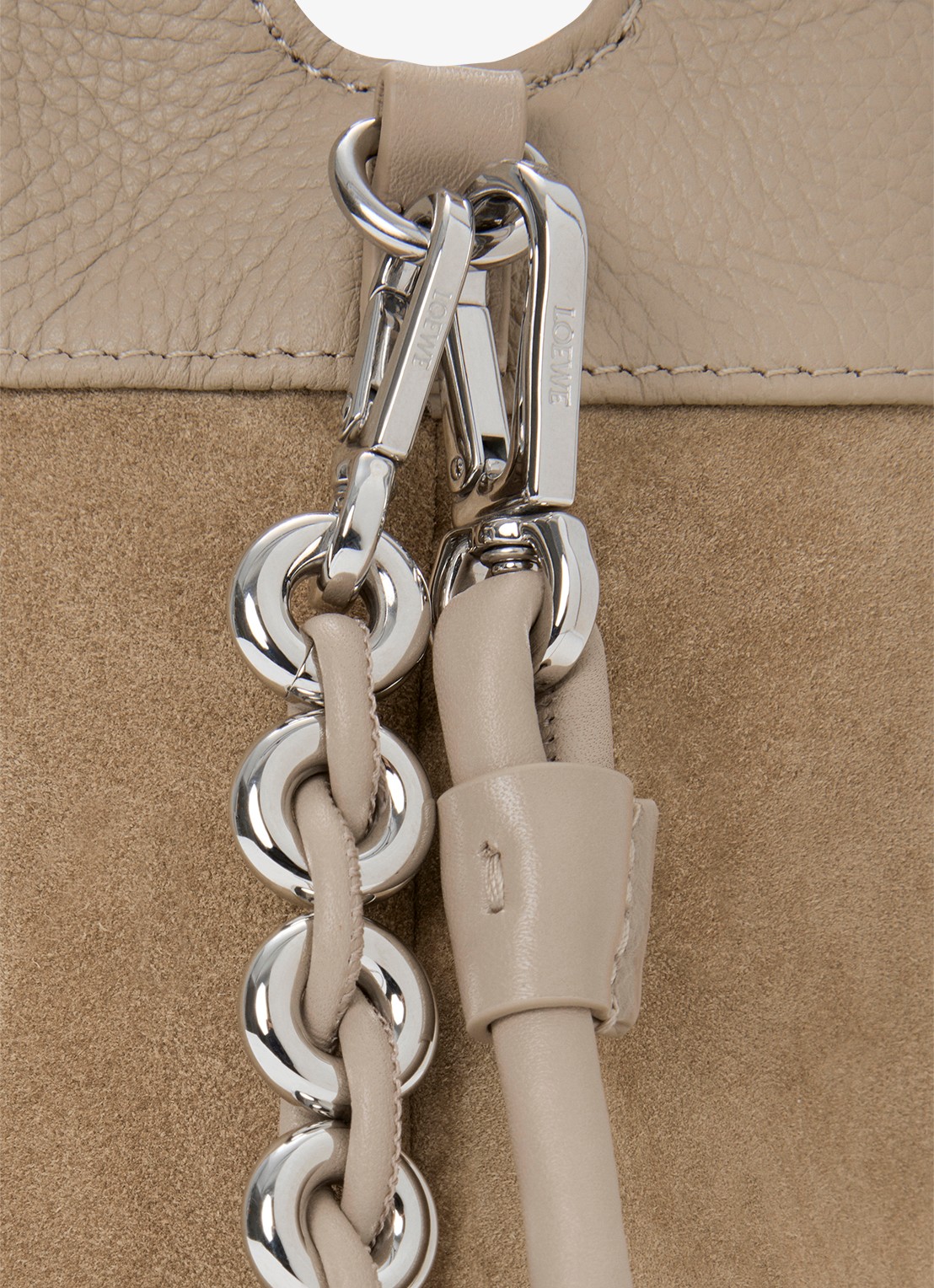LOEWE Flamenco Medium schoudertas van kalfsleer - detail 5 zand