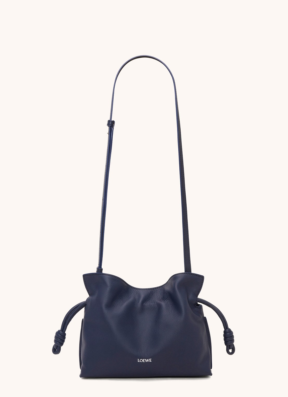 LOEWE Flamenco Mini clutch van kalfsleer - detail donkerblauw