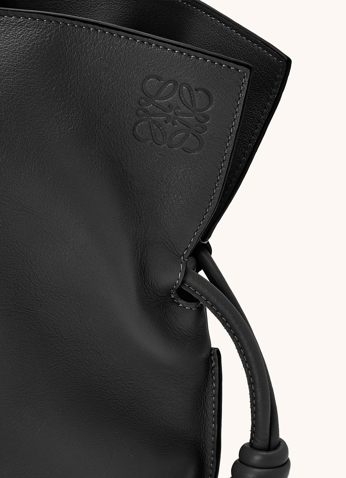 LOEWE Flamenco XL schoudertas van kalfsleer - detail 5 zwart