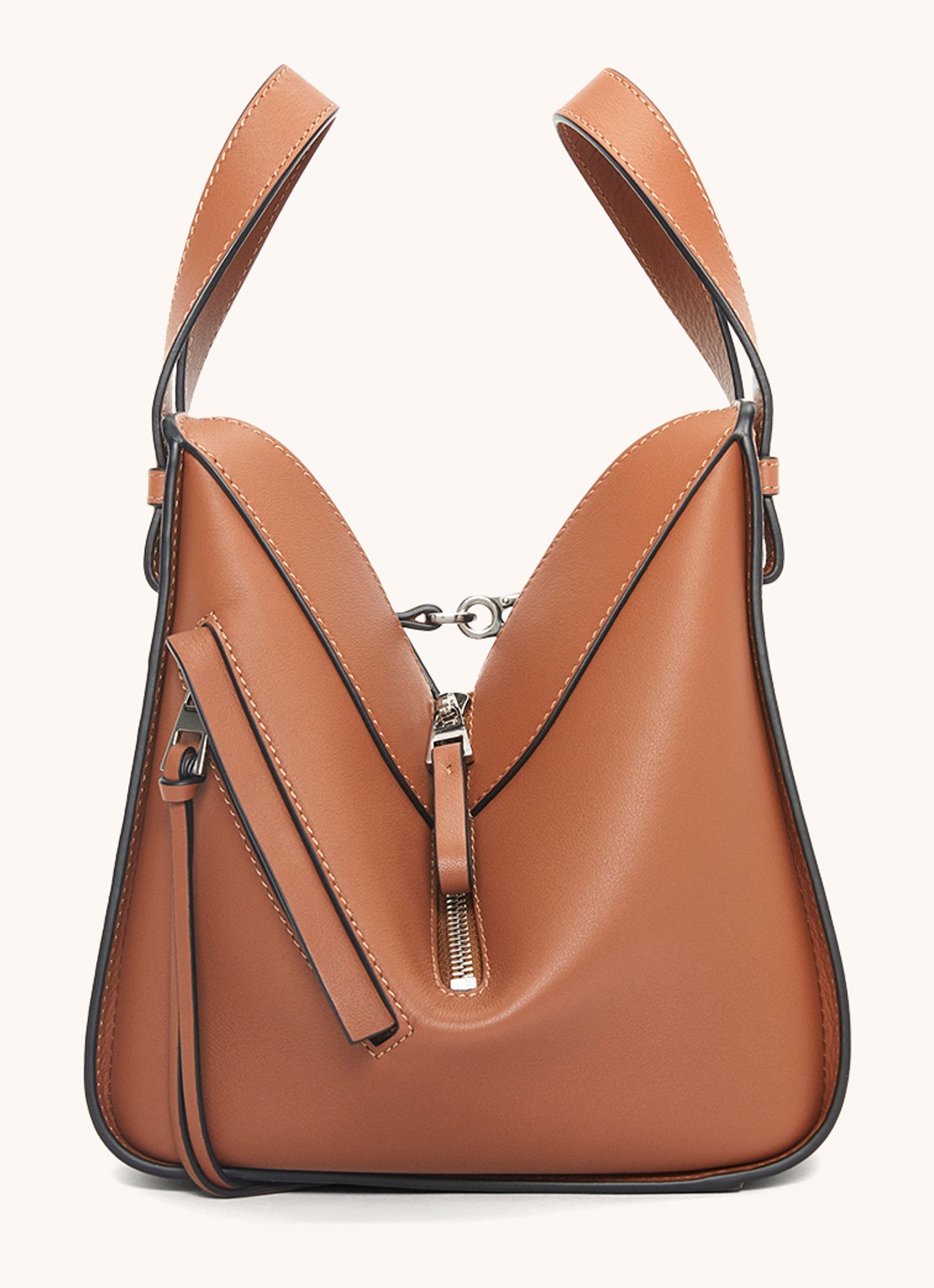 LOEWE Hammock handtas van kalfsleer - detail 4 camel