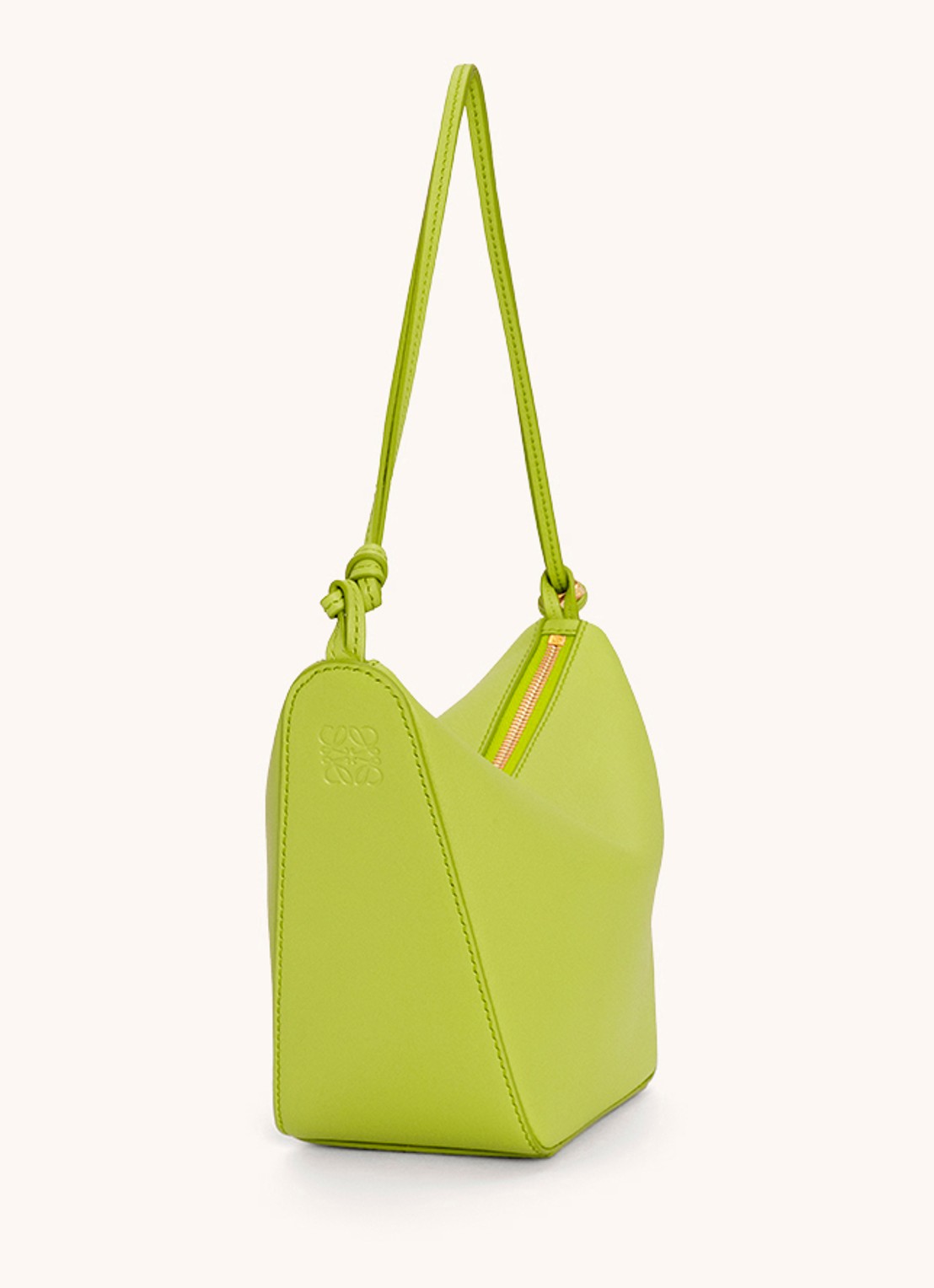 LOEWE Hammock Hobo schoudertas van kalfsleer - achterkant 6 lime