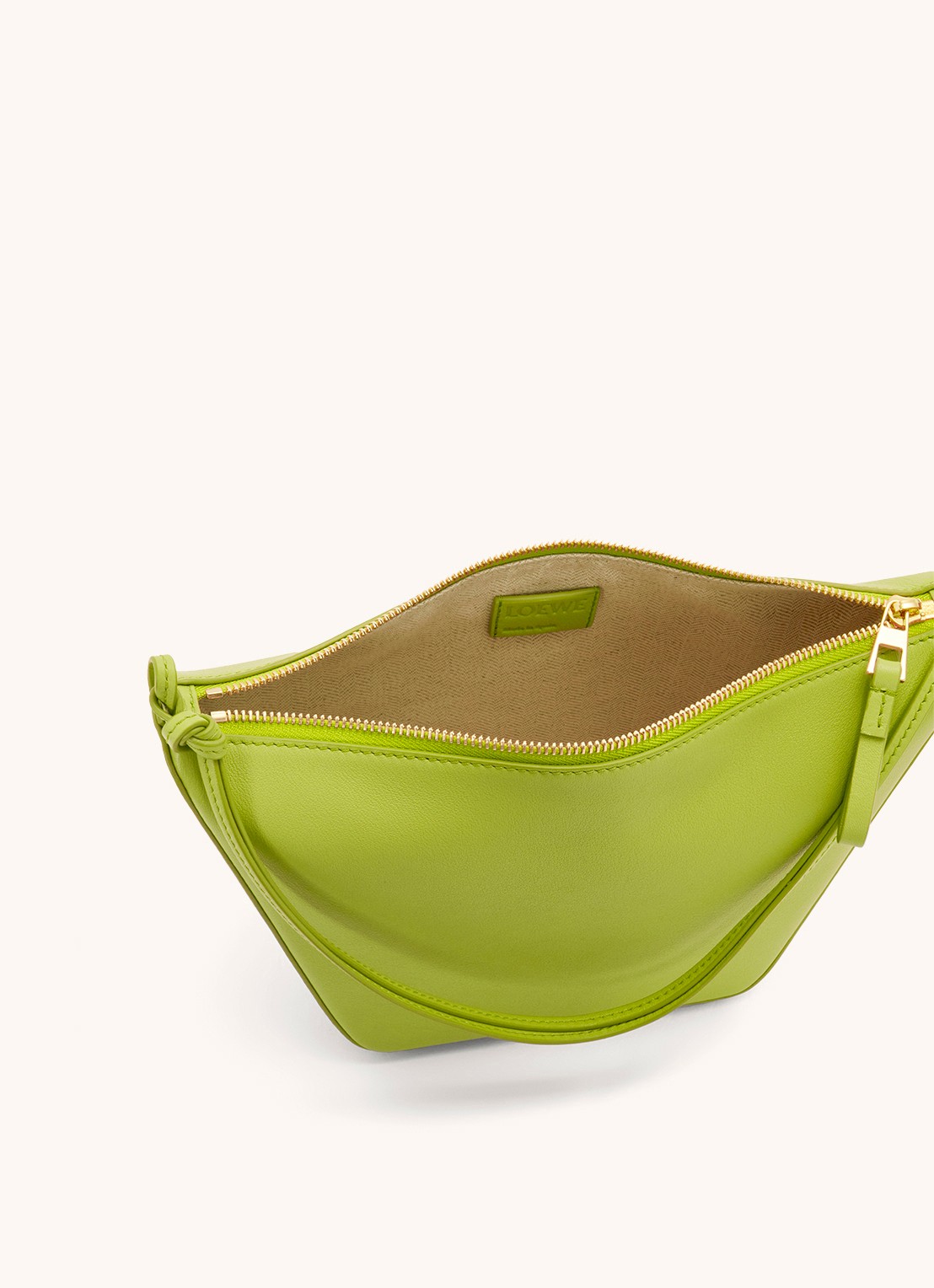 LOEWE Hammock Hobo schoudertas van kalfsleer - detail 2 lime