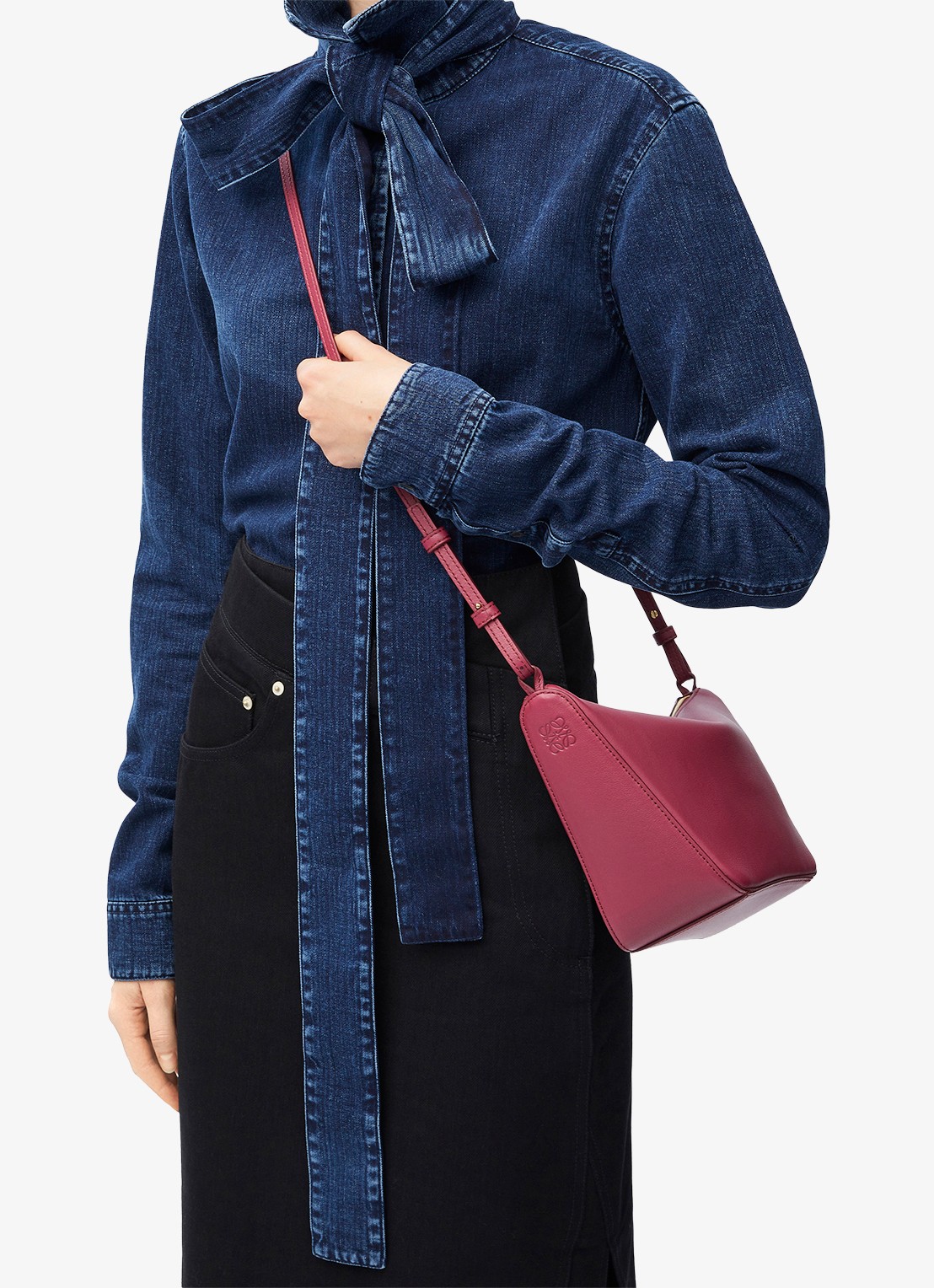 LOEWE Hammock Hobo schoudertas van kalfsleer - detail 7 bordeauxrood