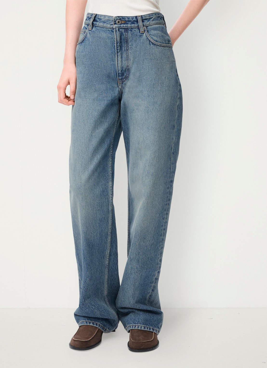 LOEWE High waist straight leg jeans met medium wassingg - detail 4 indigo
