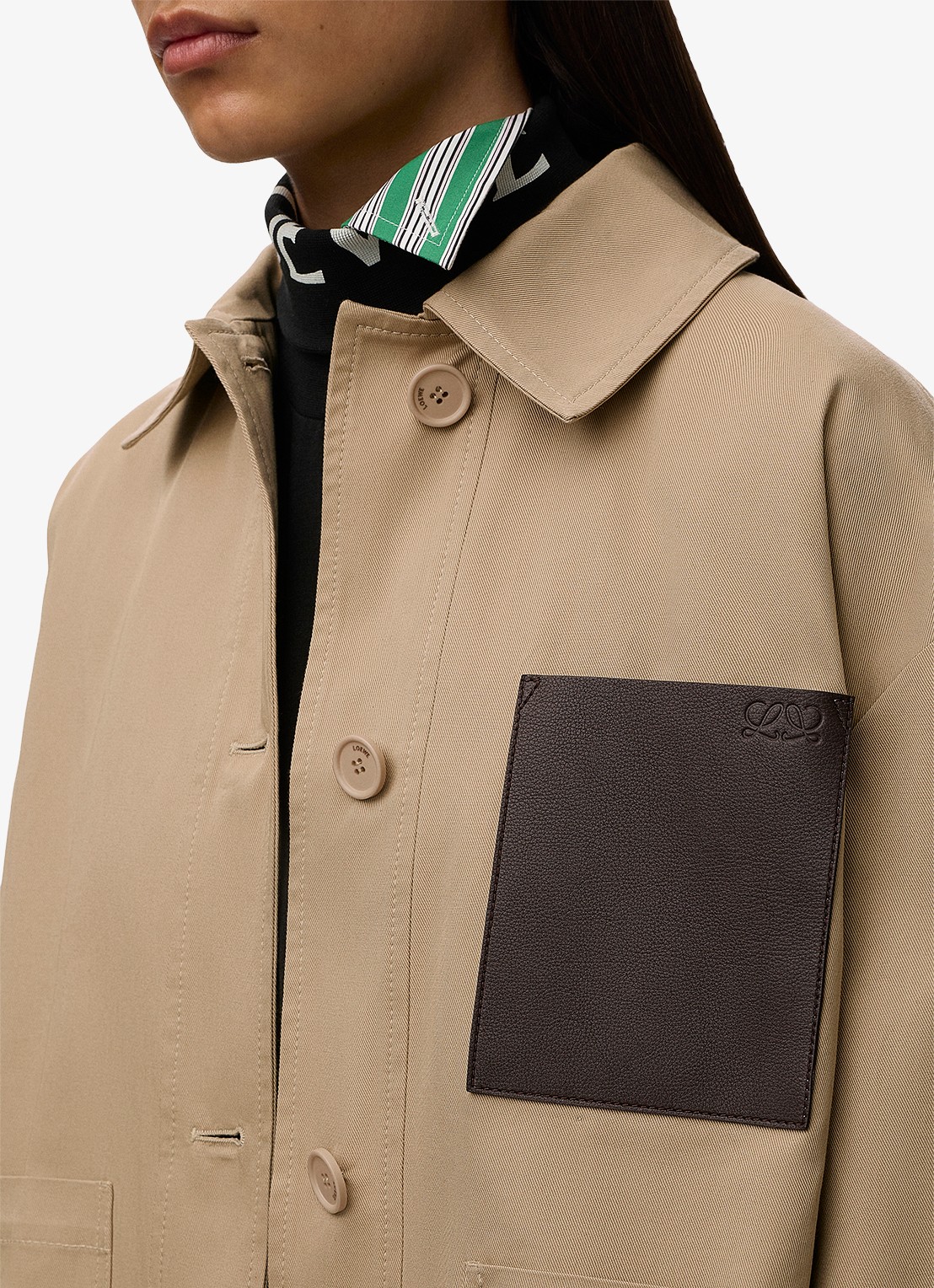 LOEWE Jack met opgestikte zakken - detail 4 beige