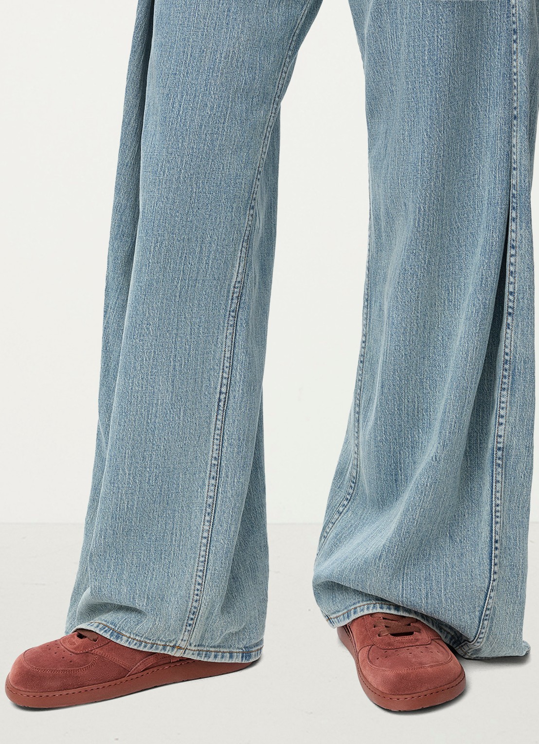 LOEWE Jambo sneaker van kalfssuède - voorkant 2 roodbruin