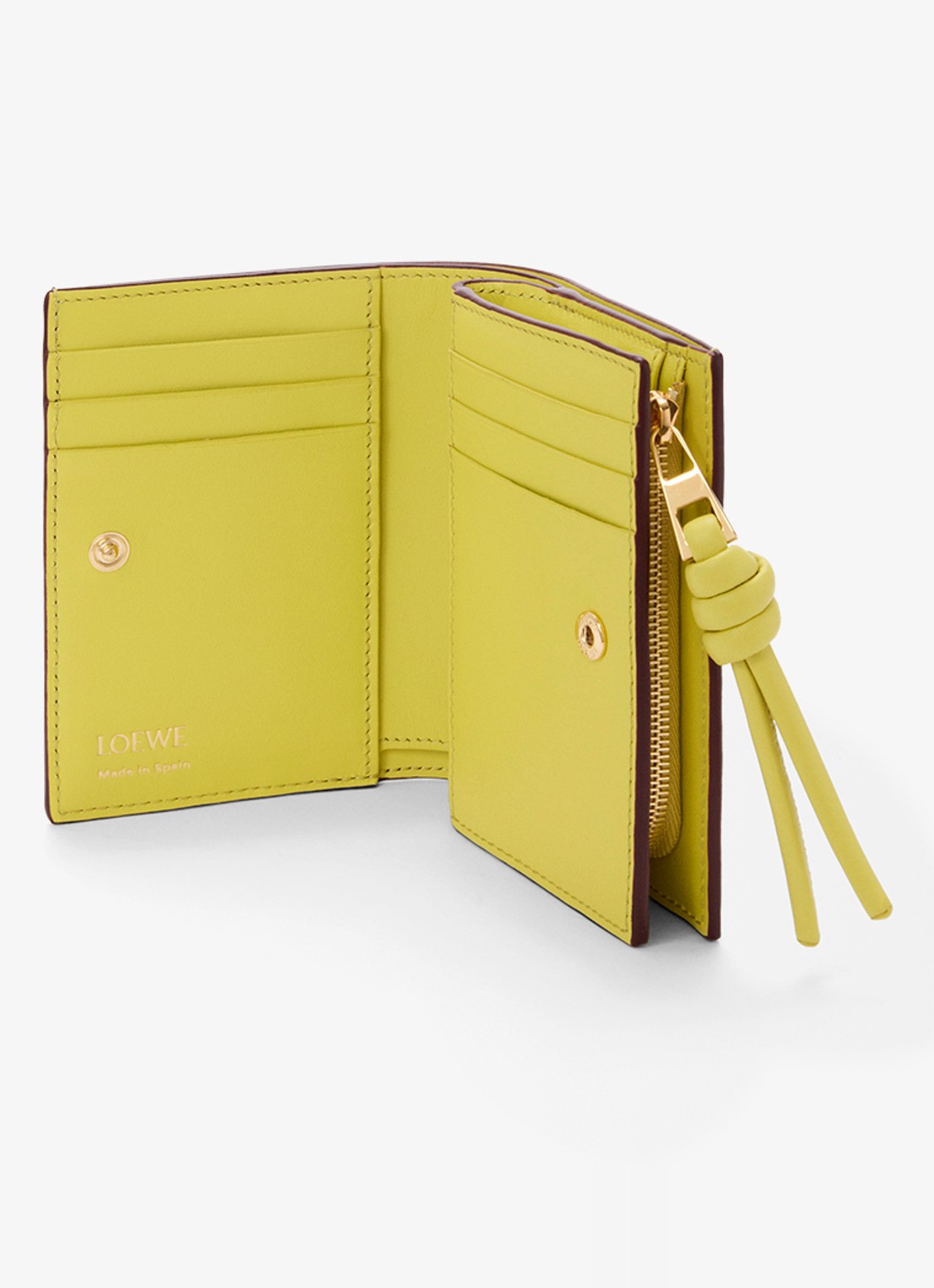 LOEWE Knot Compact portemonnee van kalfsleer - detail bordeauxrood