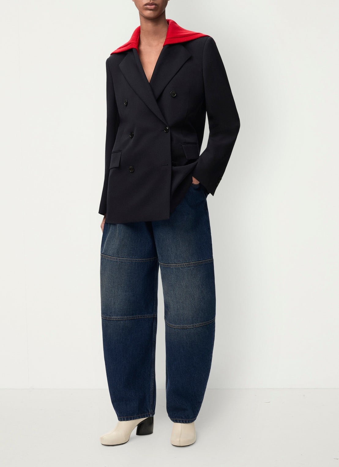 LOEWE Mid waist balloon jeans met donkere wassing - voorkant 5 donkerblauw