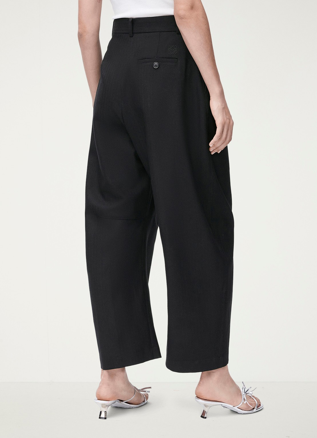 LOEWE Mid waist loose fit pantalon van wol - achterkant 5 zwart