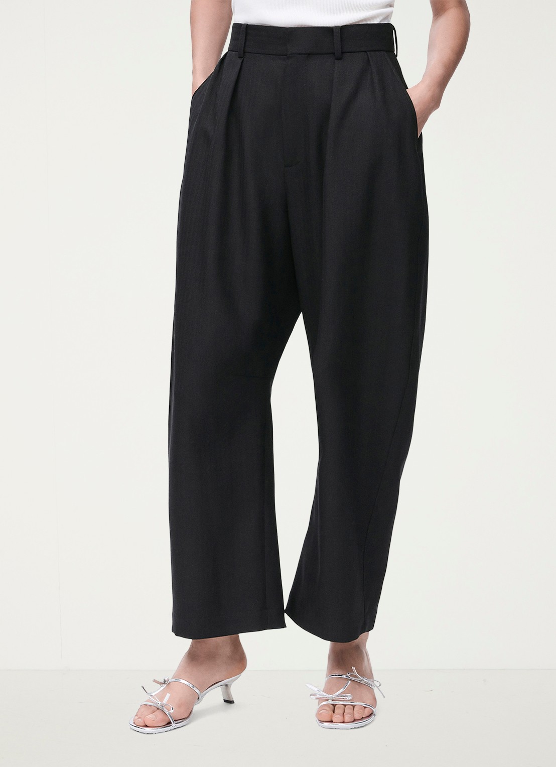 LOEWE Mid waist loose fit pantalon van wol - detail 3 zwart