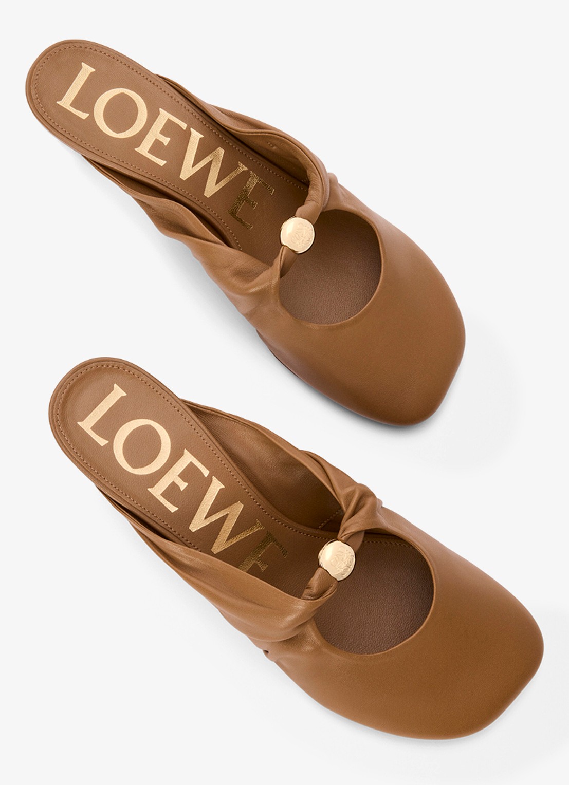 LOEWE Pebble Soft 45 muiltje van lamsleer - detail 2 bruin