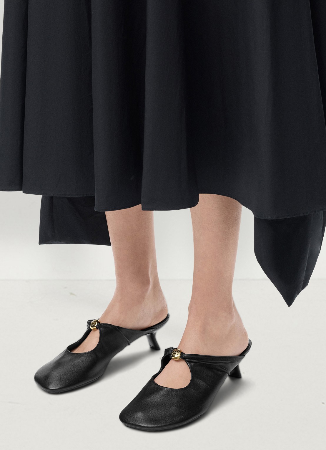 LOEWE Pebble Soft 45 muiltje van lamsleer - voorkant 5 zwart