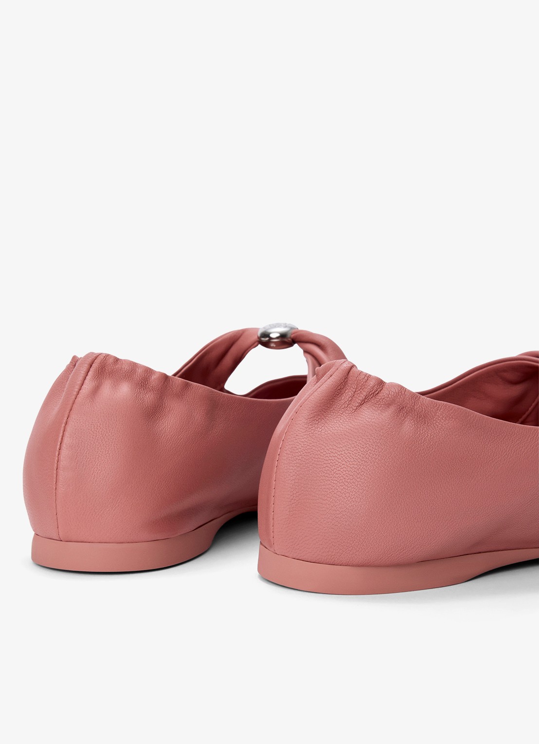 LOEWE Pebble Soft ballerina van lamsleer - achterkant 2 oudroze