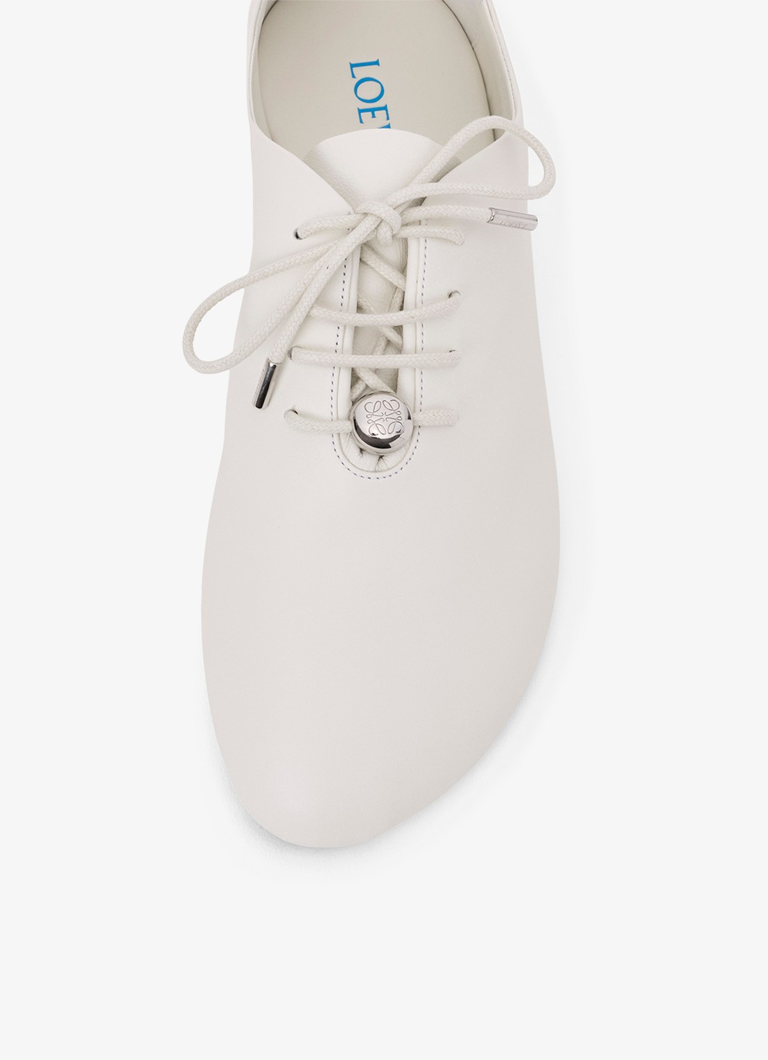 LOEWE Pebble Soft Lace-Up sneaker van kalfsleer - detail 5 wit