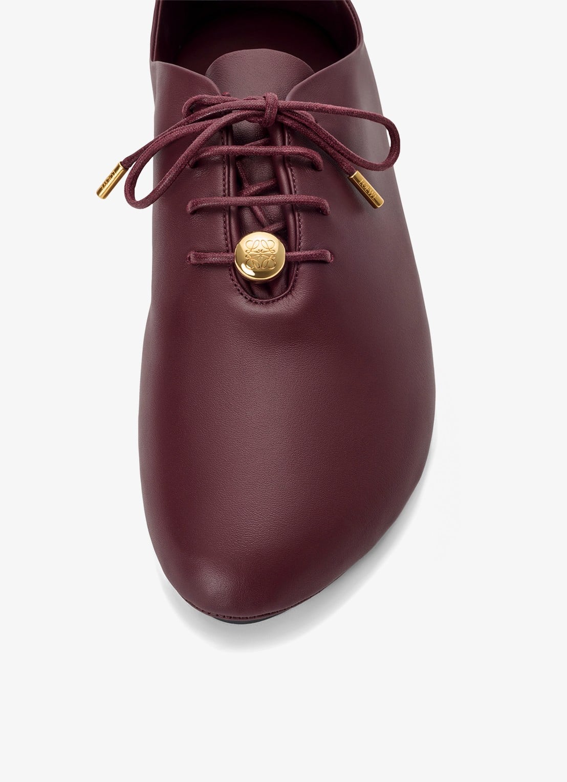 LOEWE Pebble Soft Lace-Up sneaker van kalfsleer - detail 2 donkerrood