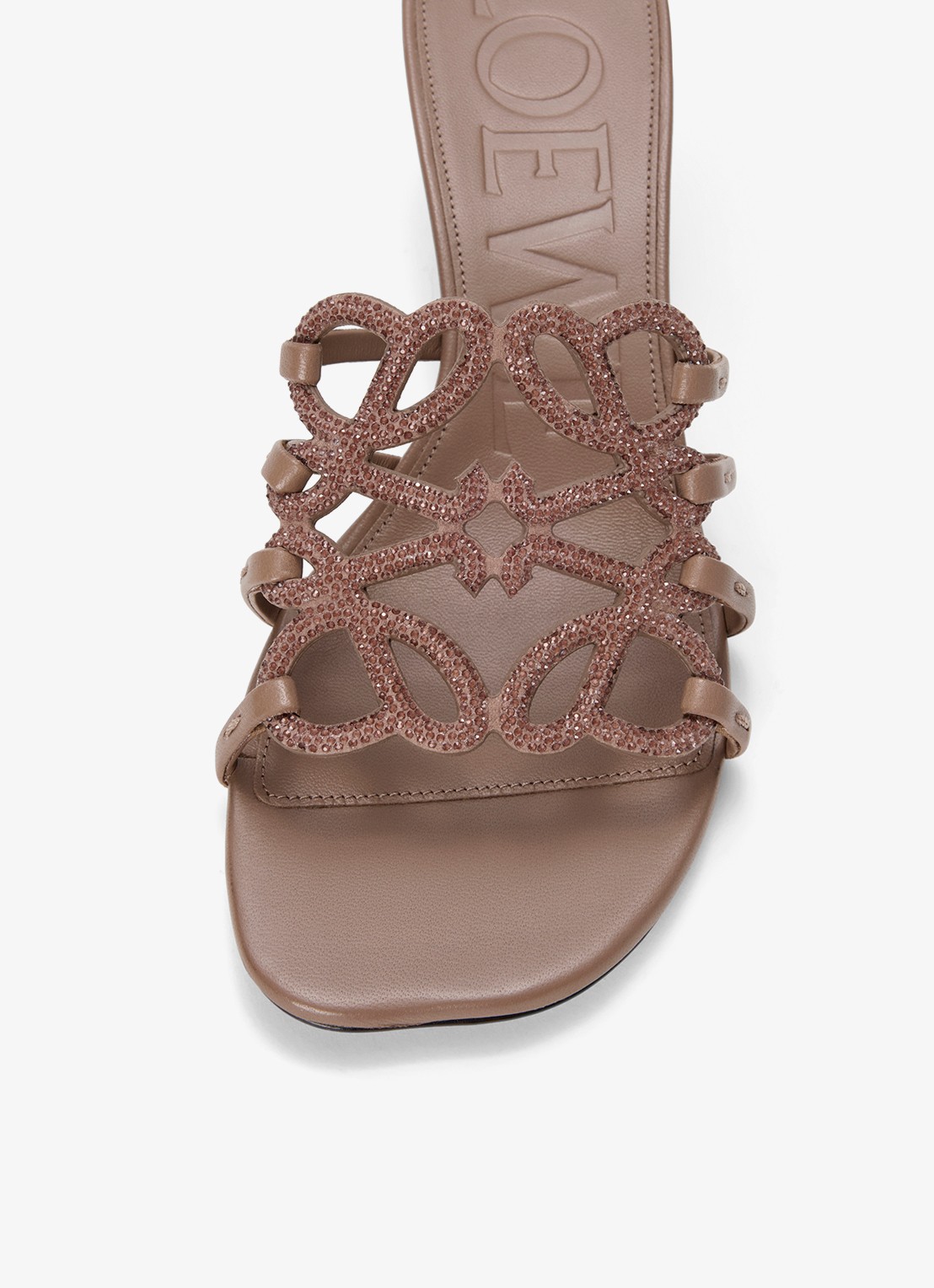 LOEWE Petal Anagram muiltje van geitenleer met strass - detail 2 taupe